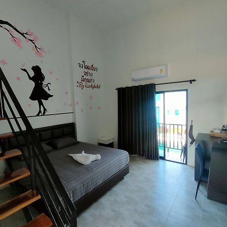 Wixky Hotel Nong Khai Zimmer foto